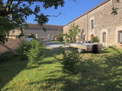 Village house with stables, barns, and 4 hectares of grazing land